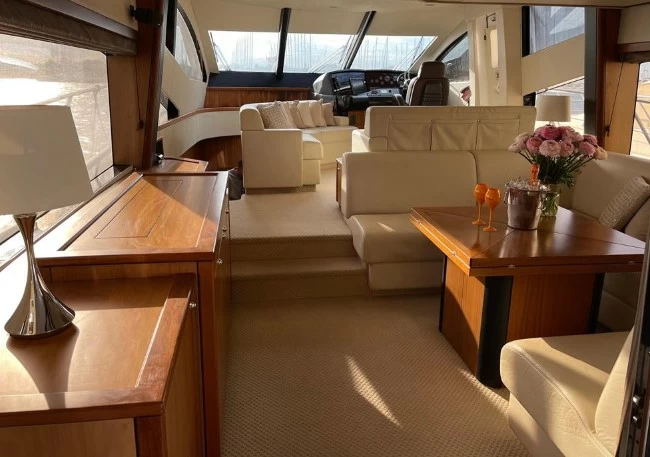 圣汐克(Sunseeker)Manhattan60二手游艇沙龙
