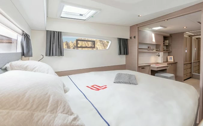 枫丹白露（Fountaine Pajot）Elba45双体帆船卧室