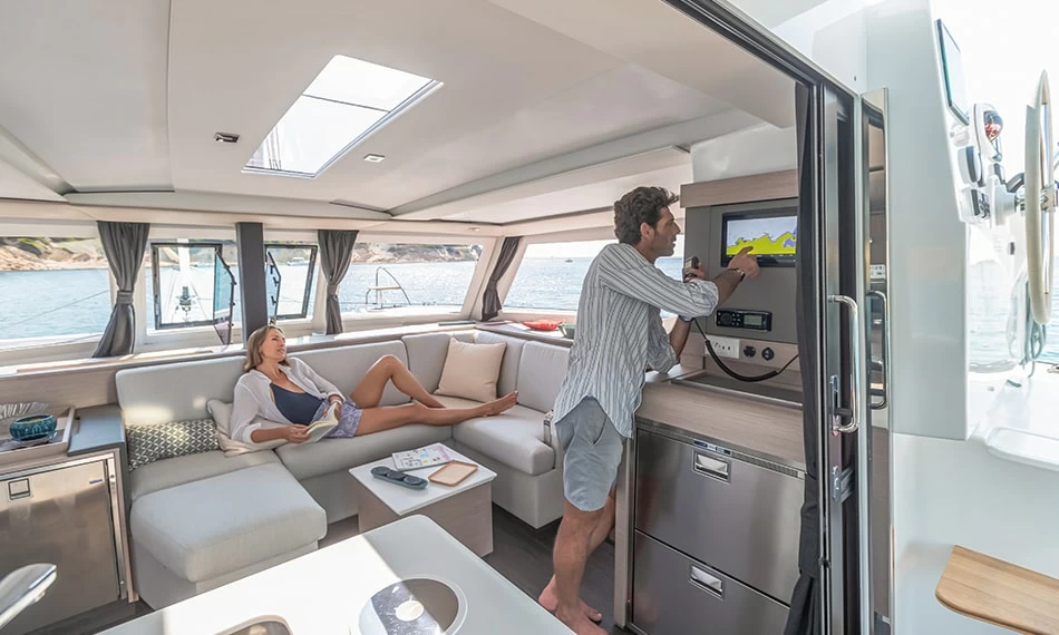 枫丹白露(Fountaine Pajot)Isla40双体帆船沙龙