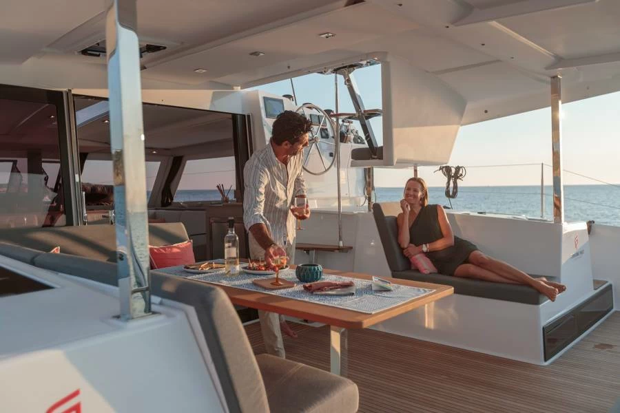 枫丹白露(Fountaine Pajot)Isla40双体帆船