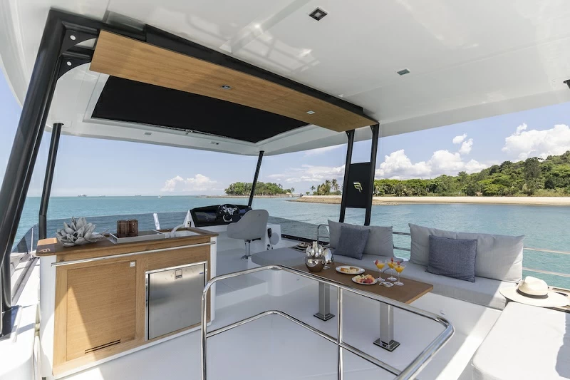 枫丹白露（Fountaine Pajot）MY5双体游艇
