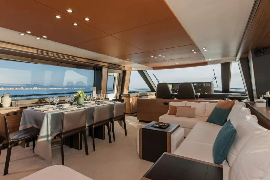 阿兹慕(Azimut)Magellano76豪华游艇沙龙