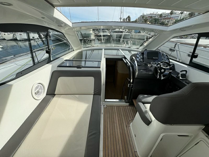 卡帝尔(Galeon)405HTL运动游艇