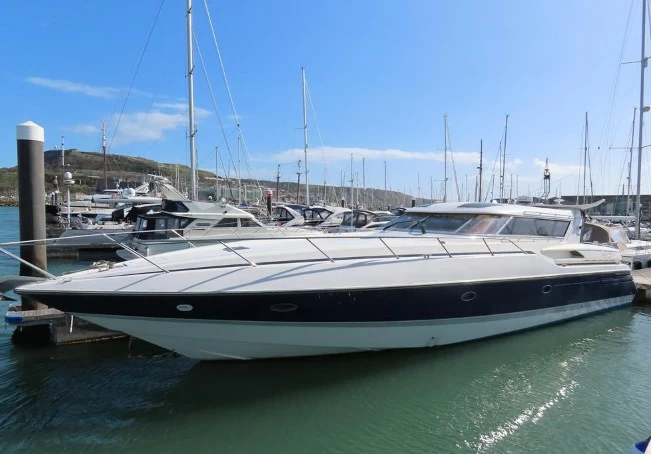 圣汐克（Sunseeker）Renegade60二手运动游艇