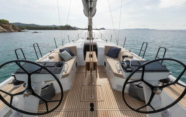 博纳多（Beneteau）锋仕44二手单体帆船