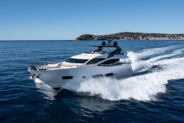圣汐克（Sunseeker）28M豪华游艇