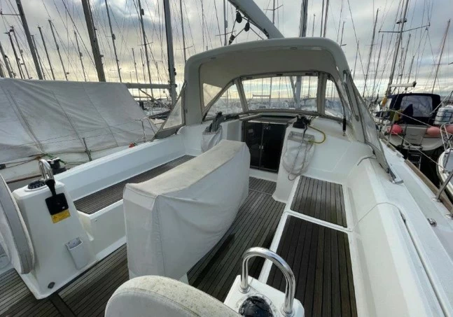 博纳多（Beneteau）遨享仕38.1二手帆船