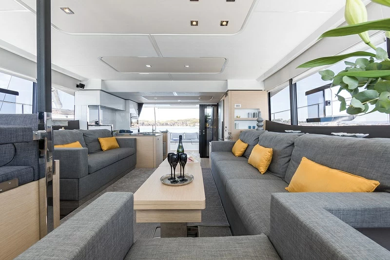 枫丹白露(Fountaine Pajot)MY44双体游艇沙龙