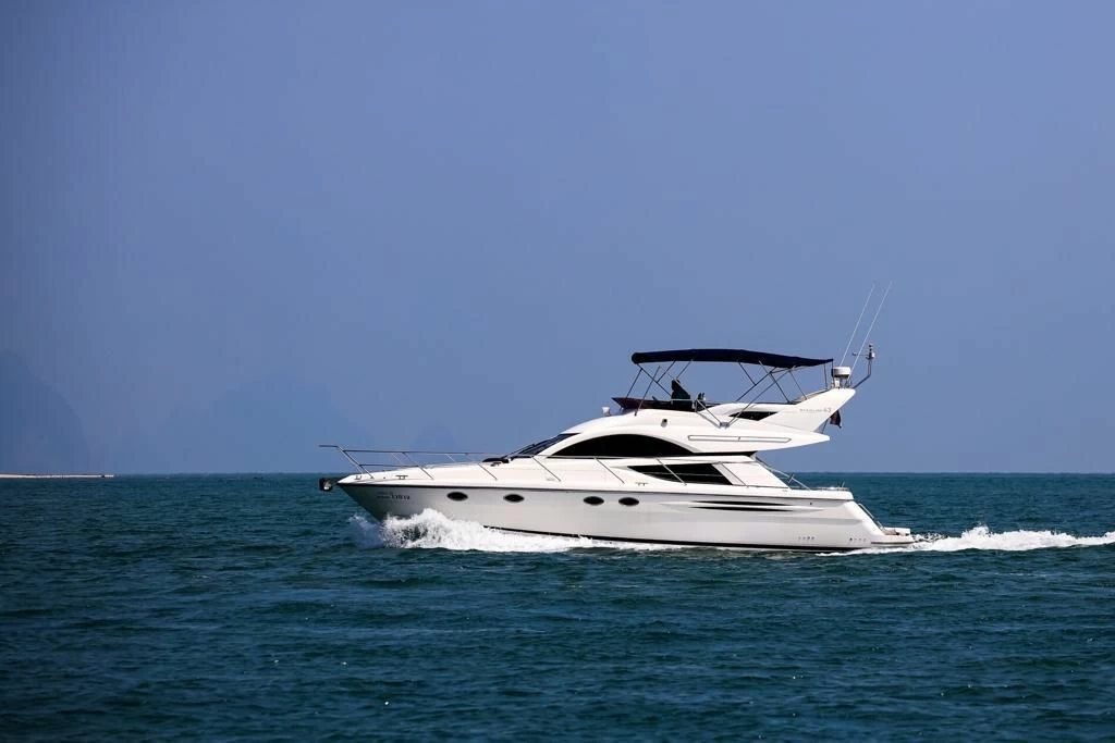 菲尔兰（Fairline）43二手飞桥游艇