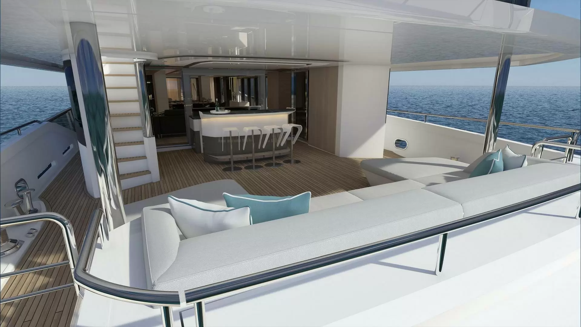 圣汐克42M Ocean游艇船尾