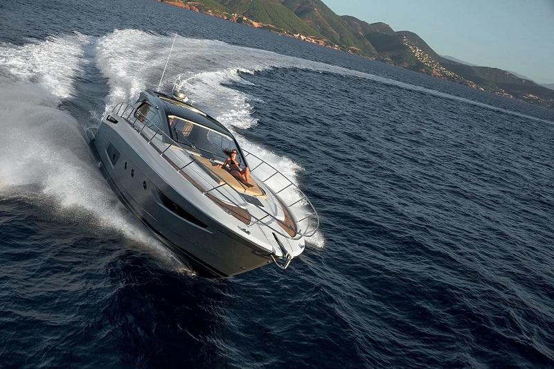 阿兹慕Atlantis50运动游艇，Open与Coupe双版本可选（870万）