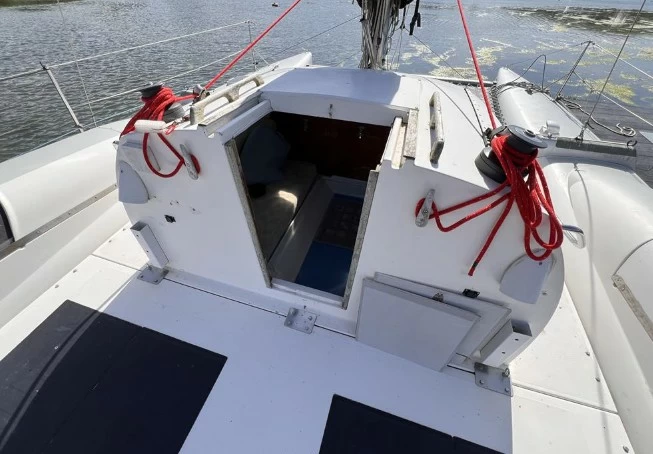 枫丹白露(Fountaine Pajot)Corneel二手双体帆船甲板