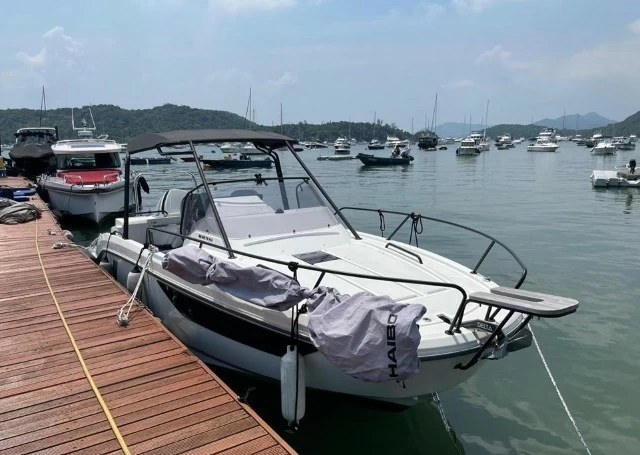 博纳多（Beneteau）飞扬8二手小型游艇