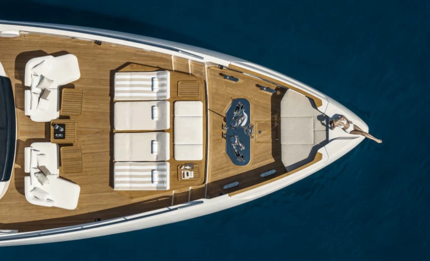 定制法拉帝Navetta38超级游艇