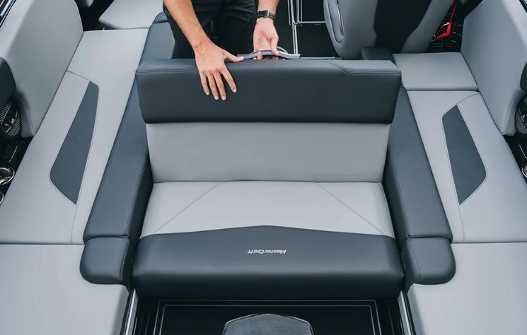 Mastercraft NXT22尾波冲浪艇