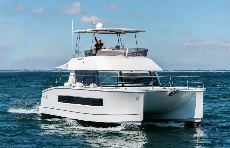 枫丹白露MY37双体游艇-Fountaine Pajot MY37