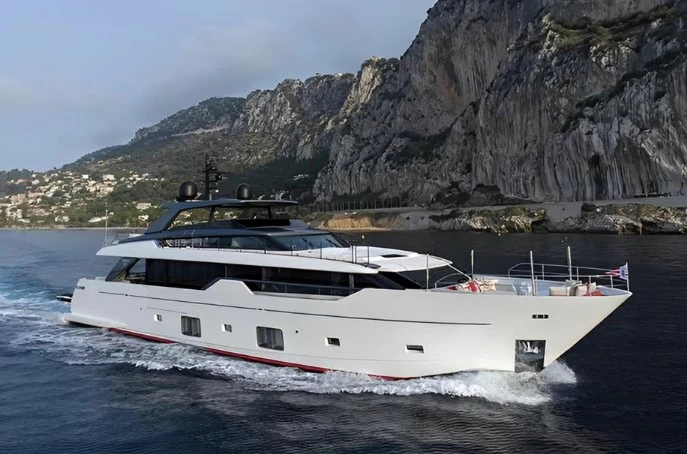 圣劳伦佐（Sanlorenzo）SL120A二手远洋探险游艇