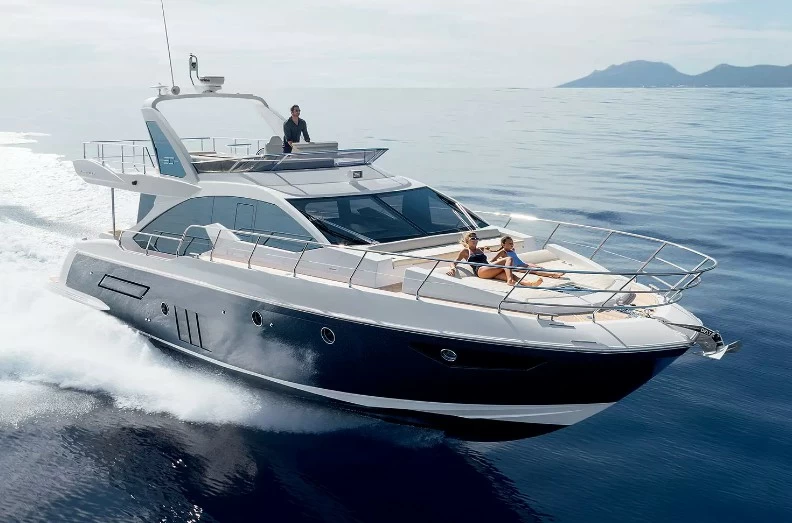 阿兹慕（Azimut）50游艇