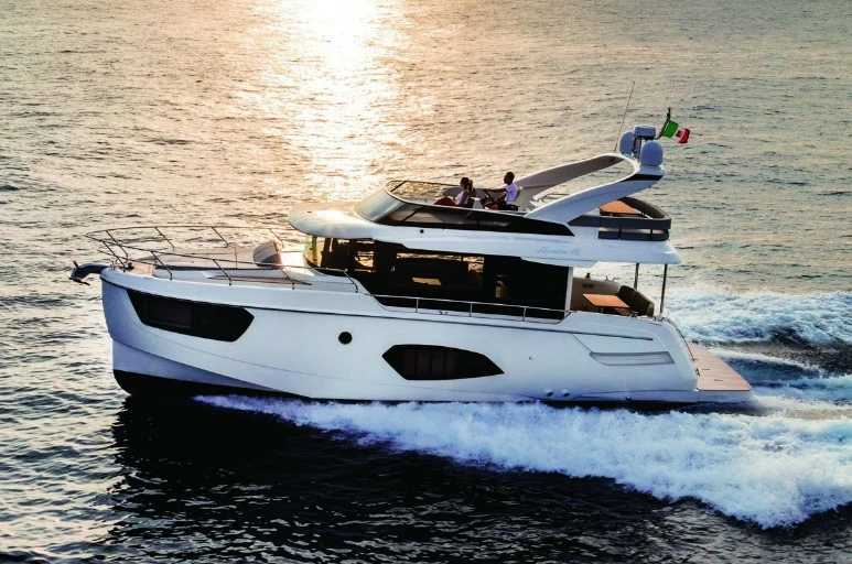 雅舶仕（Absolute）Navetta48远航探险游艇