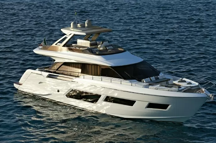 法拉帝(Ferretti)670 价格：2300万元