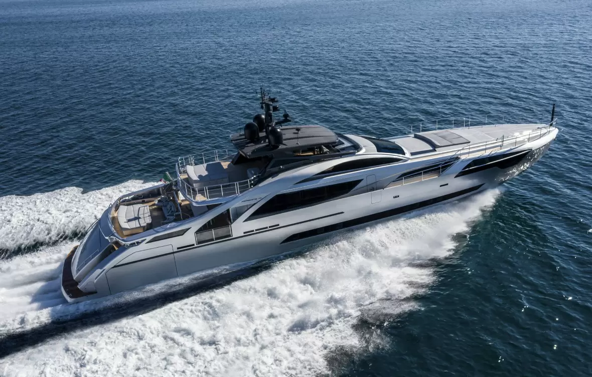 博星（Pershing）140超级运动游艇