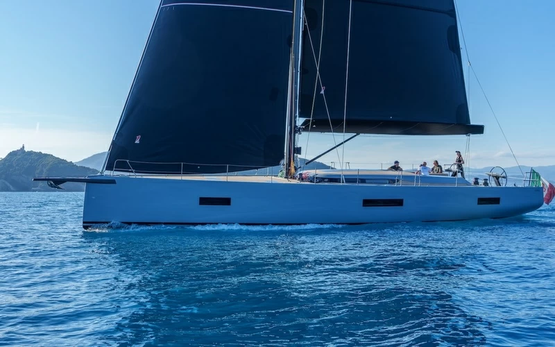 Ice 66 RS运动巡洋帆船2100万（65尺）