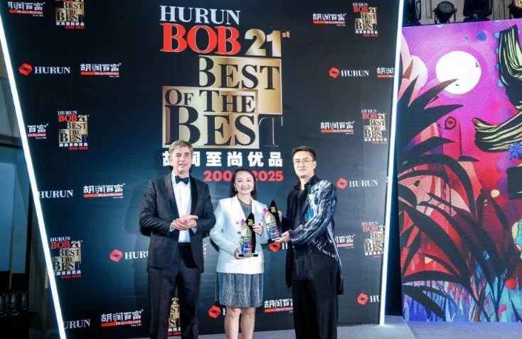 阿兹慕游艇在中国荣获两项大奖