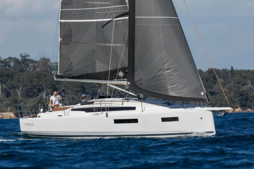 巡航帆船：亚诺Jeanneau Sun Odyssey350价格130万元