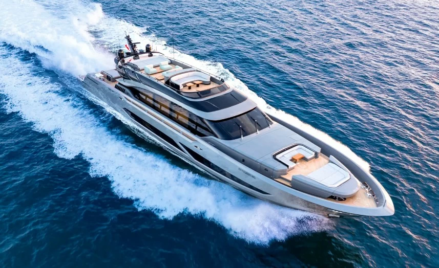 意大利AB Yachts全新高速旗舰AB 130 Effe号