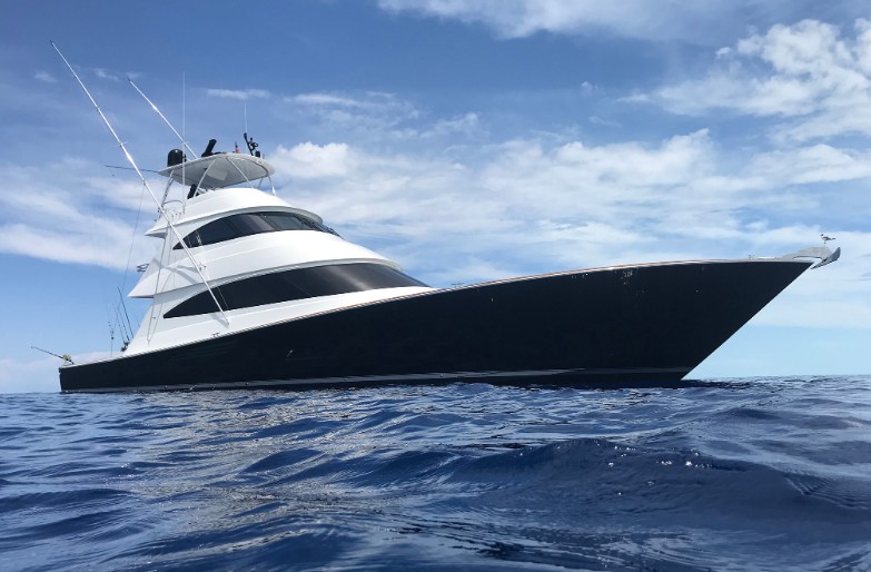 高性能钓鱼利器：Viking 80SB豪华飞桥游艇详解