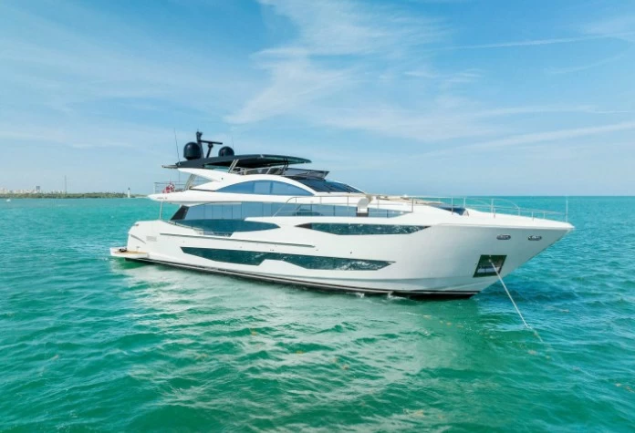 2023年Pearl 95超级飞桥游艇，现售$9,700,000起